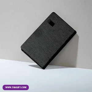 نمای روبه رو از سررسید چرم اهورا