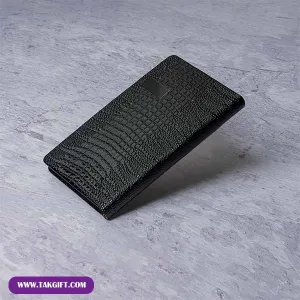 نمای روبه رو سررسید چرم سرو