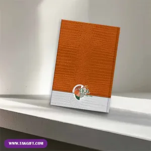 نمای روبه رو سررسید سلفون آرکا
