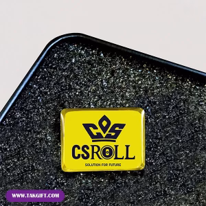 نمونه بج سینه تبلیغاتی پلی استری شرکت CSROLL